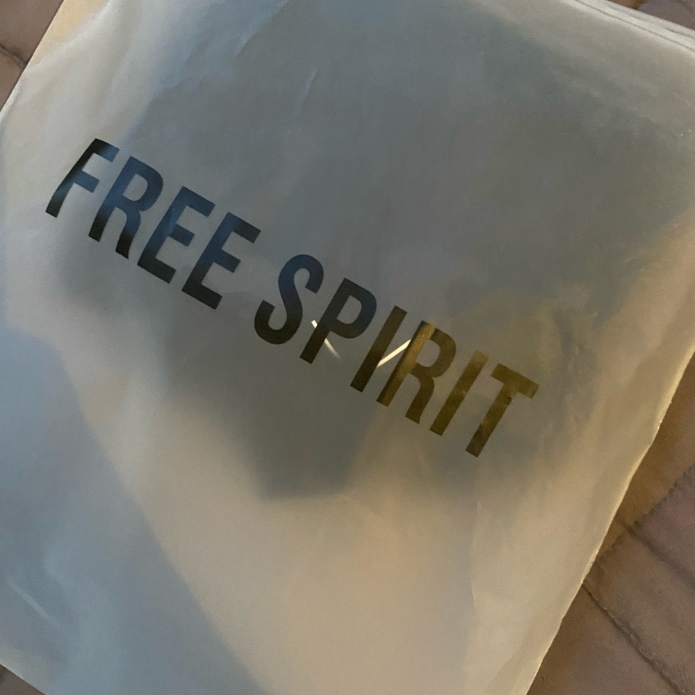 NWT Free spirit outlet black camo leggings - Picture 2 of 6